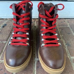 Universal Thread Boots!